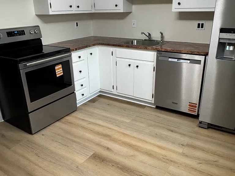 22 Mills St #1 — Photo 24