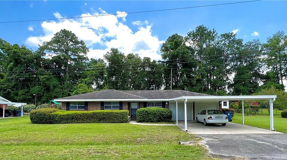 1st image of 135 Bel Air Cir