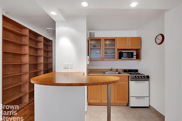 Sold by Brown Harris Stevens | media 15