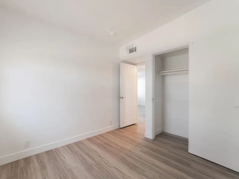 3200 E Owens Ave — Photo 9