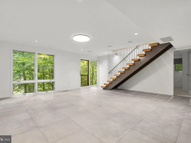 5517 Mohican Rd — Photo 36