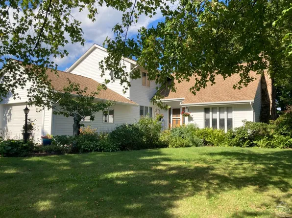 56 S Maple Lane, Valatie, NY 12184
