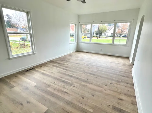 2-809 Rose St Unit 2, La Porte, IN 46350