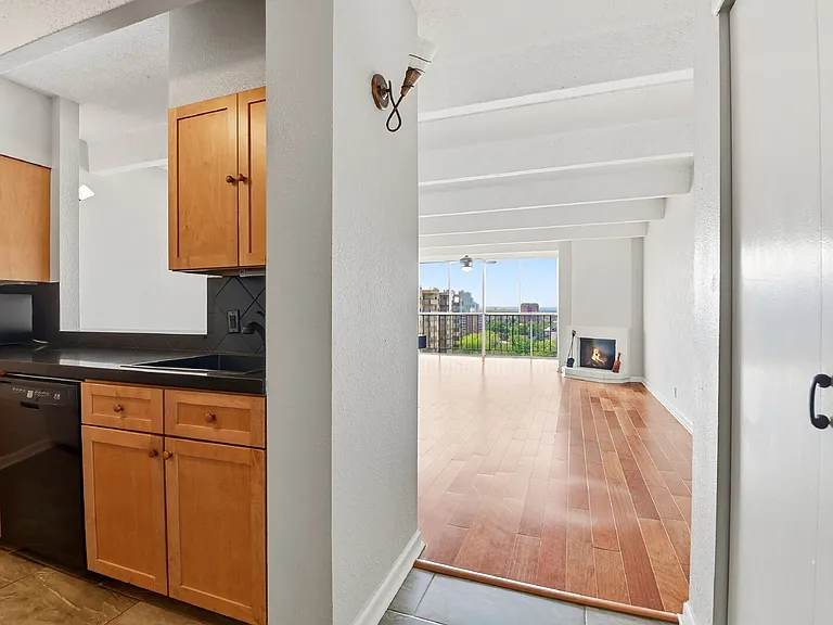 777 N Washington St #904 — Photo 4