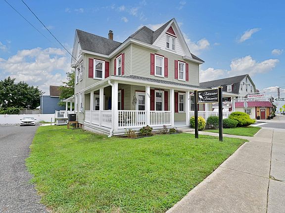 5th image of 820-822 Shore Rd