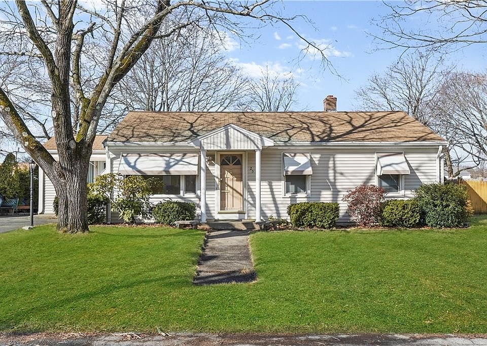 1st image of 25 Brentwood Dr