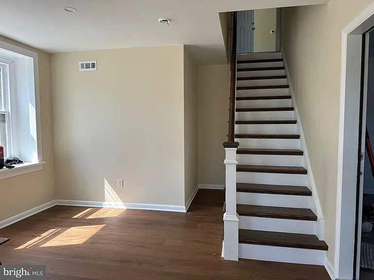 319 W Ridge Pike #100 — Photo 2