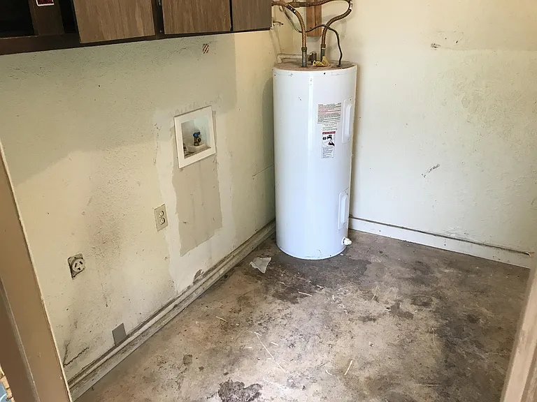 417 Live Oak St — Photo 12