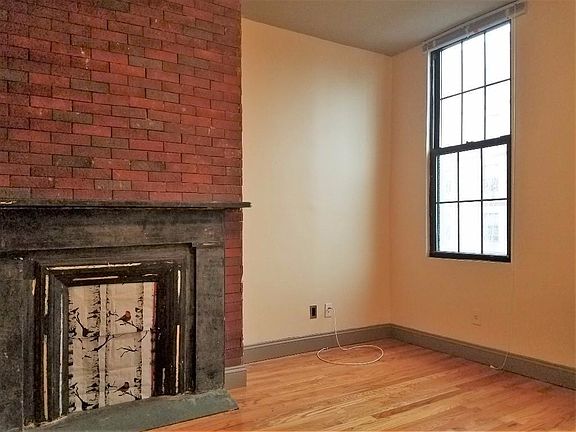 2nd image of 1250 Dekalb Ave