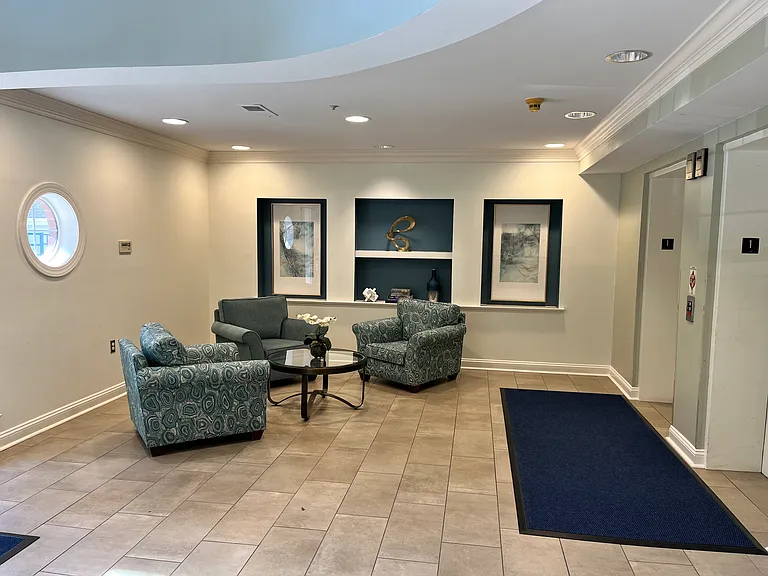 7000 Falls Reach Dr #102 — Photo 5