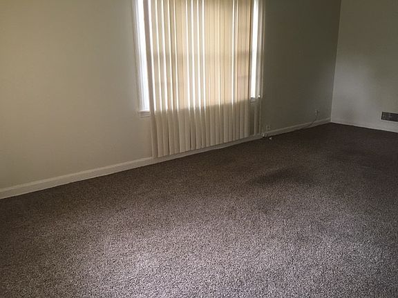 2nd image of 14825 Langley Ave