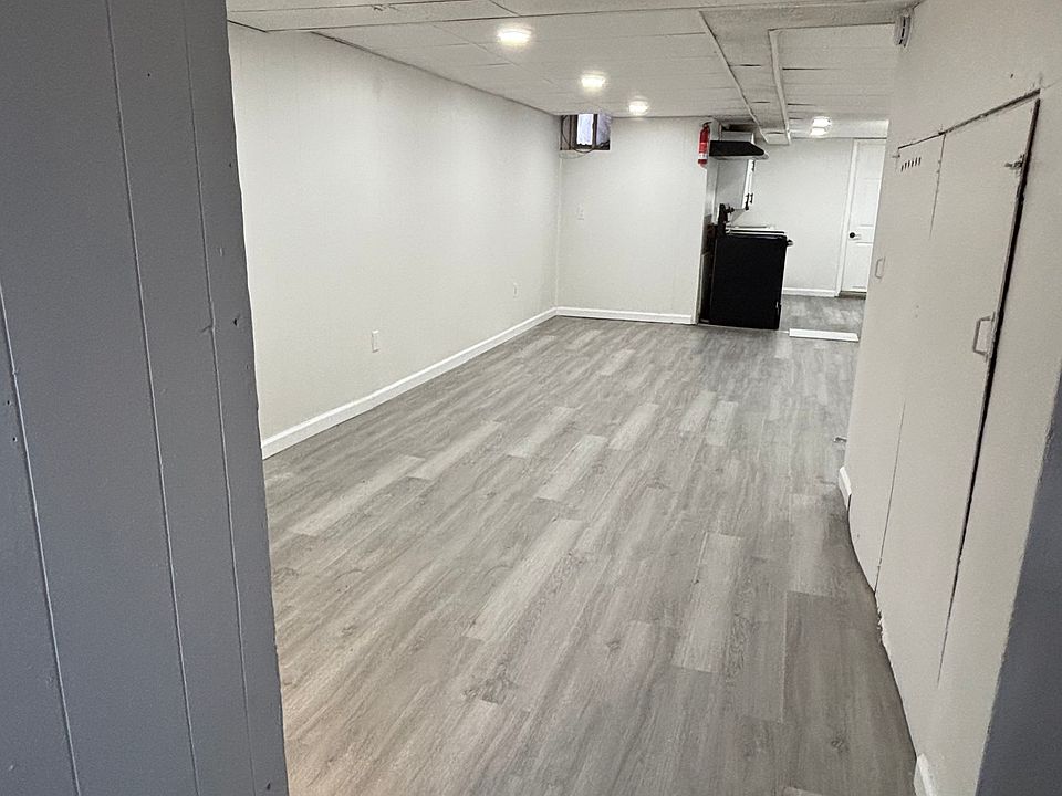 1st image of 2938 W Allegheny Ave #2