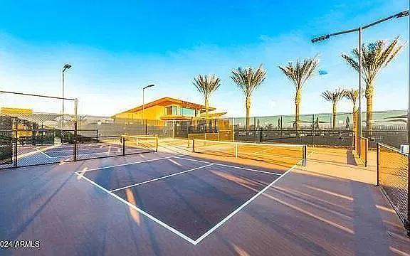 Pickleball Courts