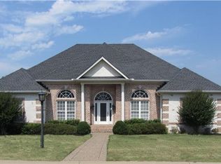 1007 Smokerise Ln, Hendersonville, TN 37075