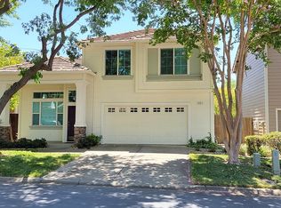 327 Coventry Cir, Folsom, CA 95630
