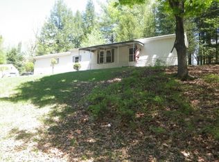 37 Cobb Rd, Charlestown, NH 03603