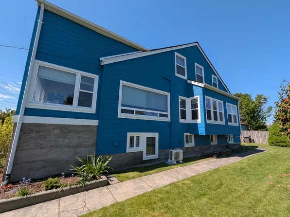 1208 10th St APT 4, Bremerton, WA 98337
