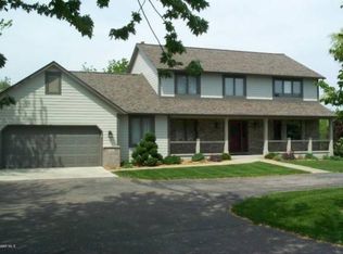 455 Carlisle Ln NW, Rochester, MN 55901