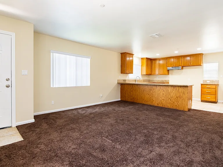 940 S Montebello Blvd #A — Photo 7