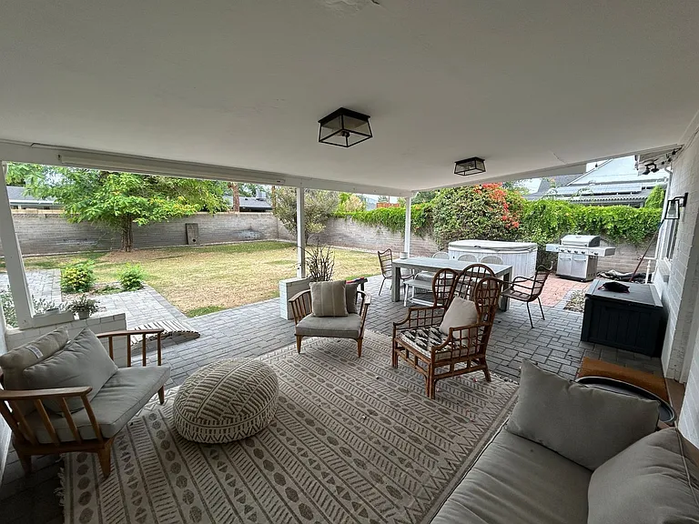 4016 E Avalon Dr — Photo 34