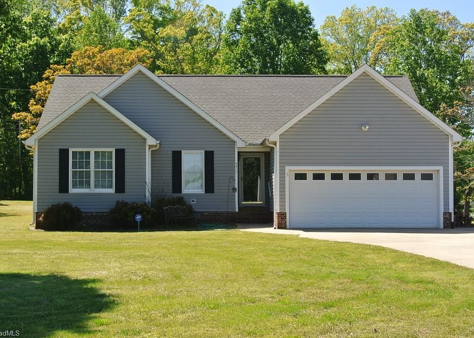 1st image of 5417 Bryants Way Dr