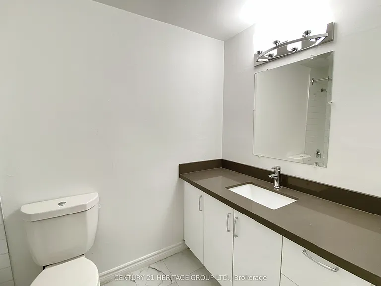 7555 Goreway Dr #155 — Photo 12