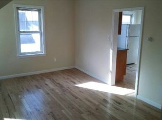 45 Orient St APT 3, Worcester, MA 01604