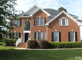 6101 Clapton Dr, Wake Forest, NC 27587