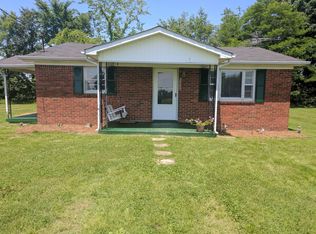 3945 52e Highway Old, Westmoreland, TN 37186