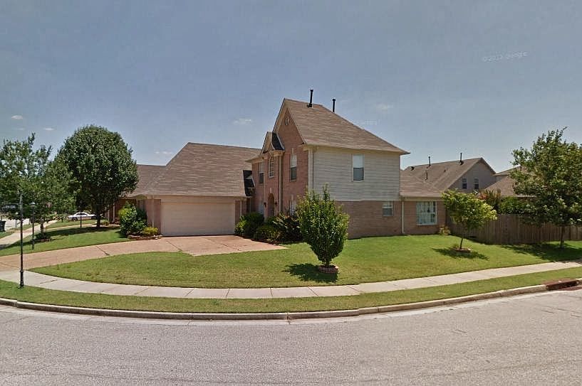 1st image of 10515 Ashglen Cir N