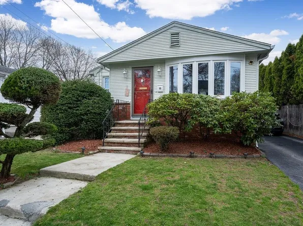 15 Homewood Ave, North Providence, RI 02911