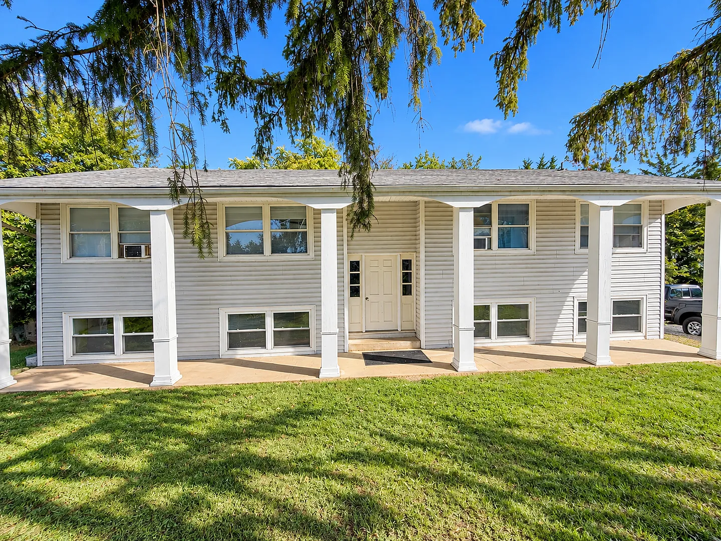 520 View Mountain Cir — Photo 1