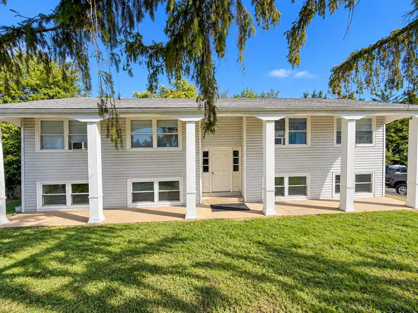 520 View Mountain Cir, Penn Laird, VA