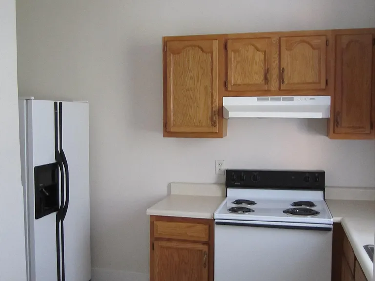 1712 Abercorn St #D1 — Photo 8