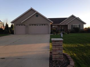 W1191 High Pointe Dr, Rubicon, WI 53078