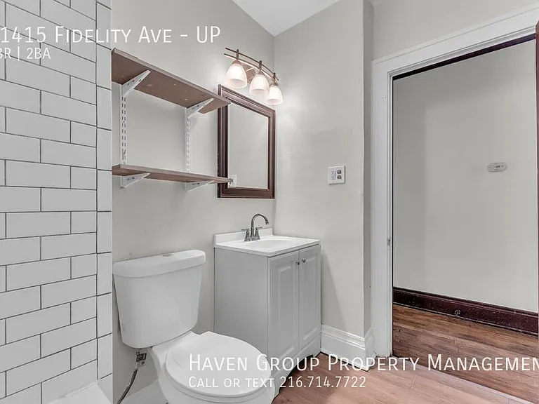11415 Fidelity Ave #UP — Photo 21