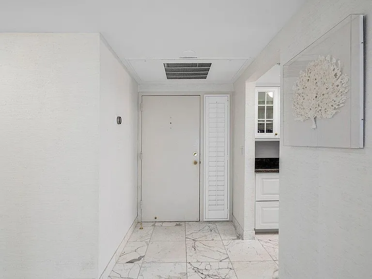 350 S Ocean Blvd #201 — Photo 18