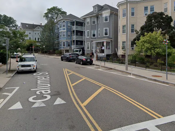158 Calumet St #2, Roxbury Crossing, MA 02120