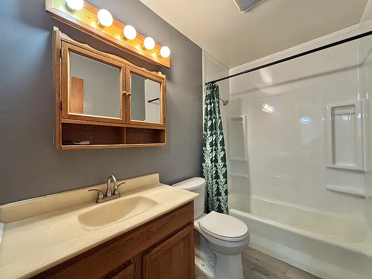 3820 E Carlisle Ave — Photo 9