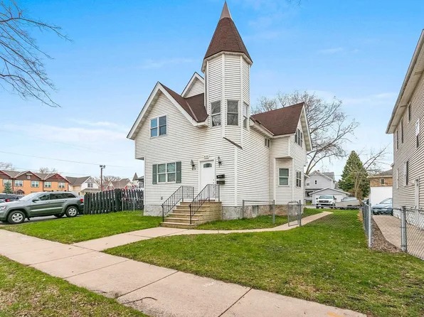 618 N Ashland Ave, Green Bay, WI 54303