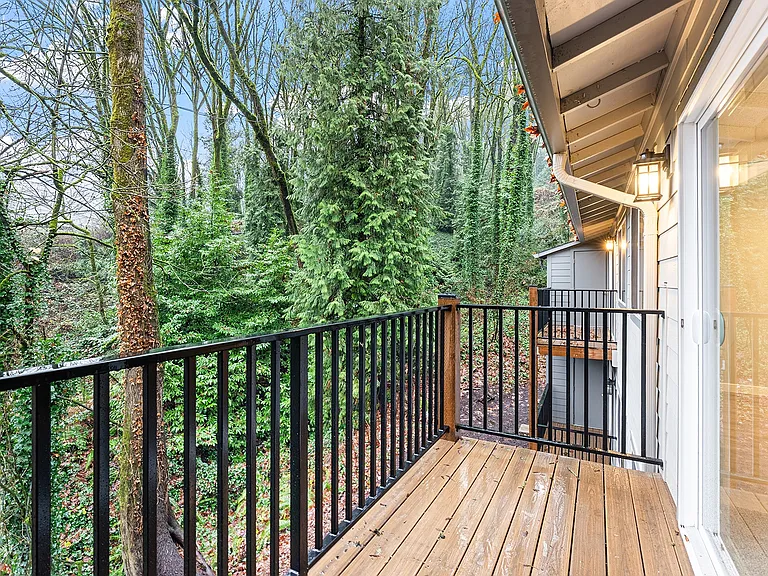 Cascade Vista — Photo 31