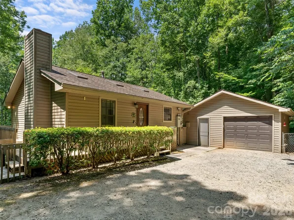 323 Burrell Mountain Rd, Brevard, NC 28712