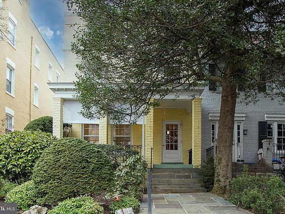 3rd image of 2849 29th St NW