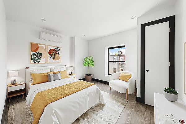 1st image of 35 Oakland Pl #3B