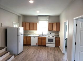 2 Bancroft Rd #1, Londonderry, NH 03053