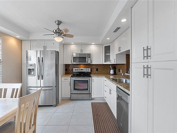 4th image of 3304 Aruba Way #A4