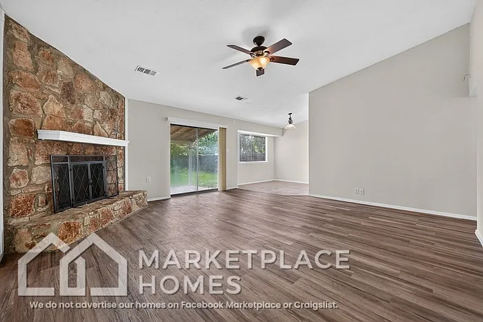 1707 Provident Ln — Photo 9