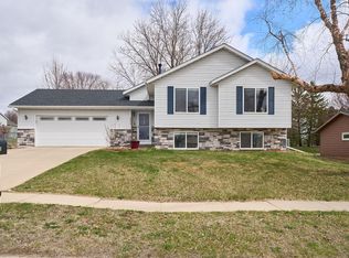 4425 57th St NW, Rochester, MN 55901