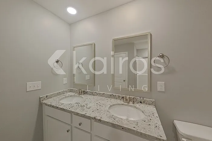 102 Denise Dr — Photo 21