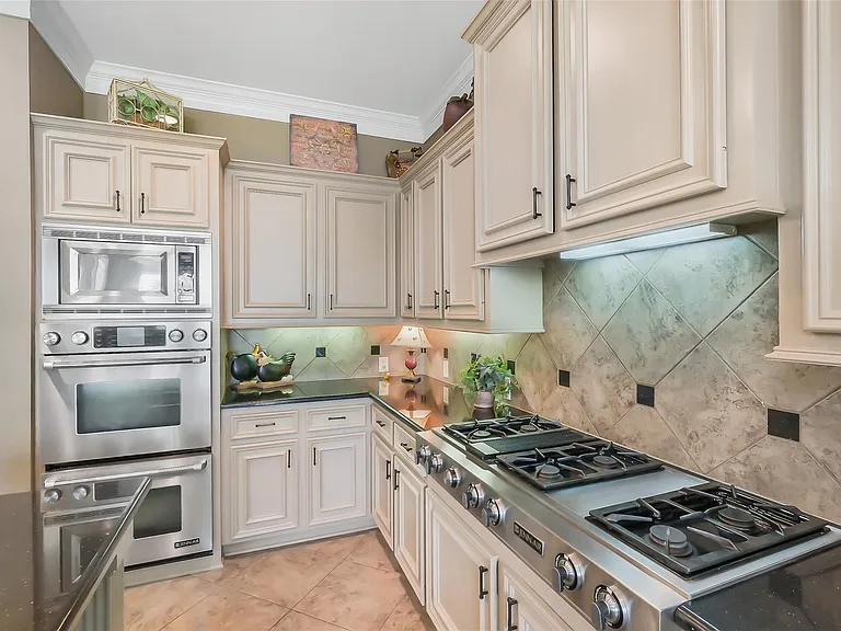 2603 Little Lake Ct — Photo 19